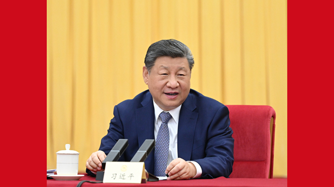 习近平:加快建设健康中国.jpg