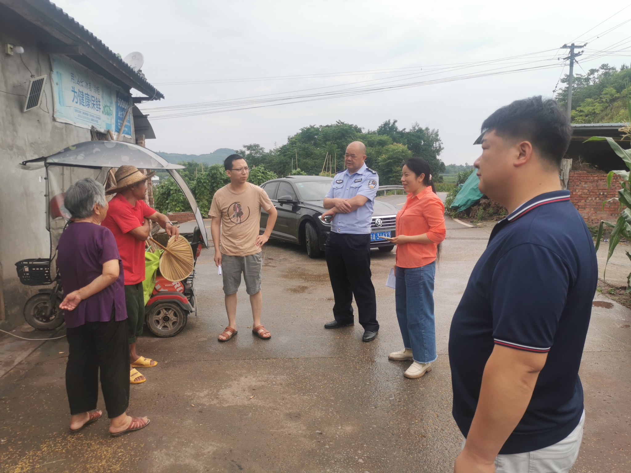 肖家镇走访特殊人群